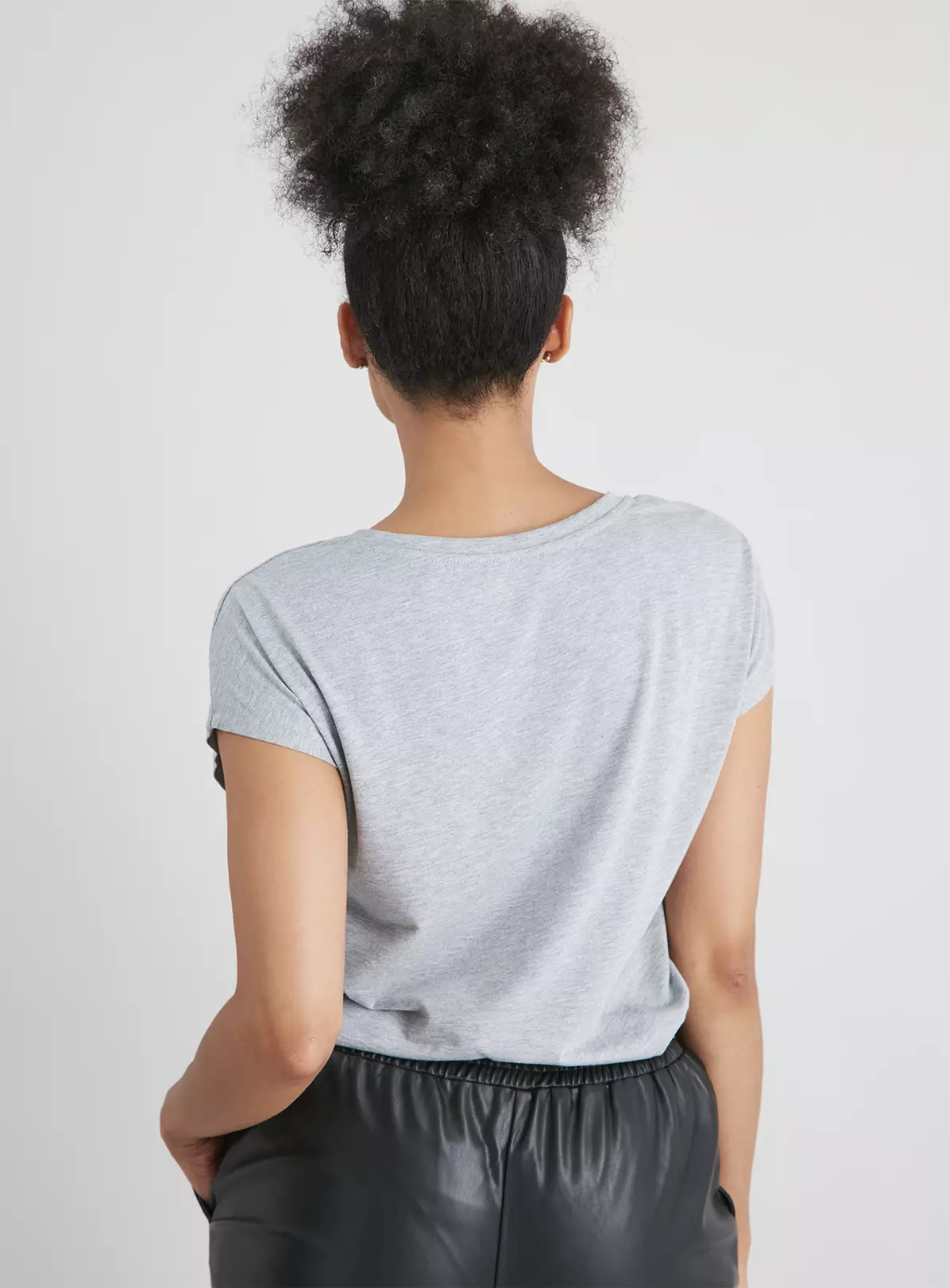 Grey Sequin Zebra Print T-Shirt - 10 2 Grey Sequin Zebra Print T-Shirt - 10 - Image 2