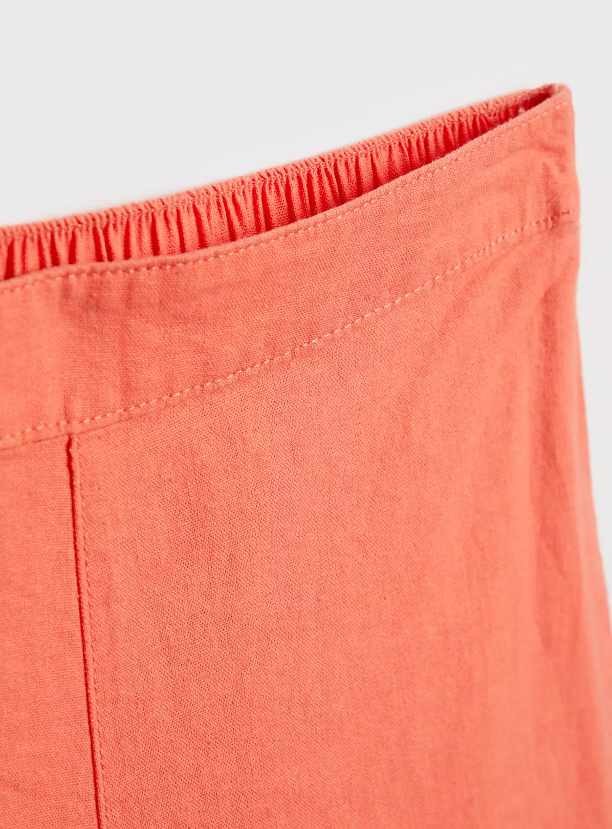 Coral Frilly Hem Linen-Rich Shorts - 12 3 Coral Frilly Hem Linen-Rich Shorts - 12 - Image 3