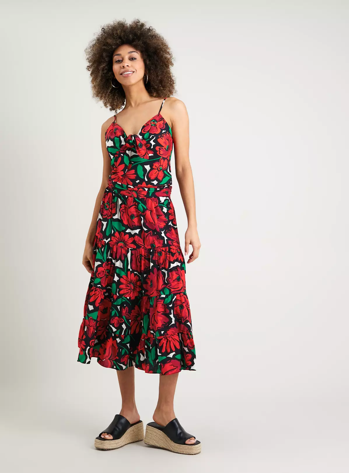 Red Rose Floral Coord Tiered Skirt - 12 1 Red Rose Floral Coord Tiered Skirt - 12