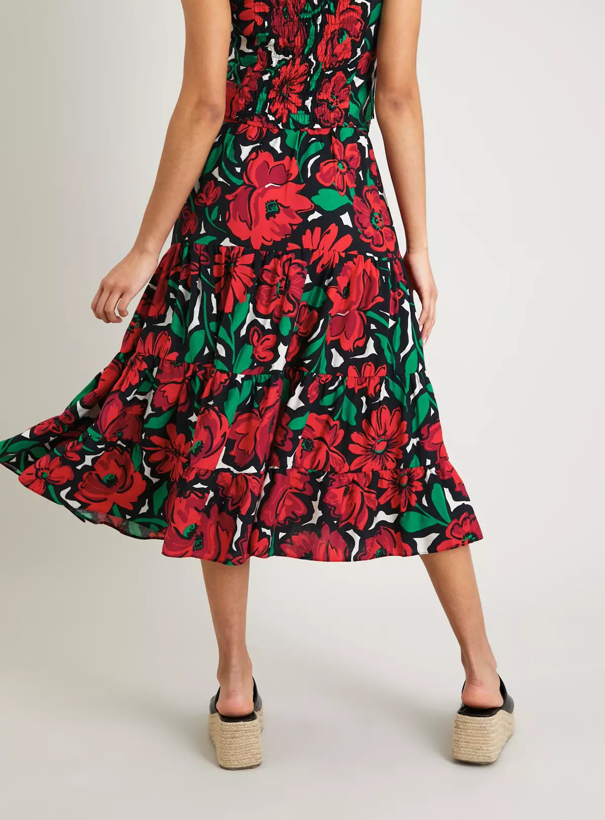 Red Rose Floral Coord Tiered Skirt - 12 2 Red Rose Floral Coord Tiered Skirt - 12 - Image 2