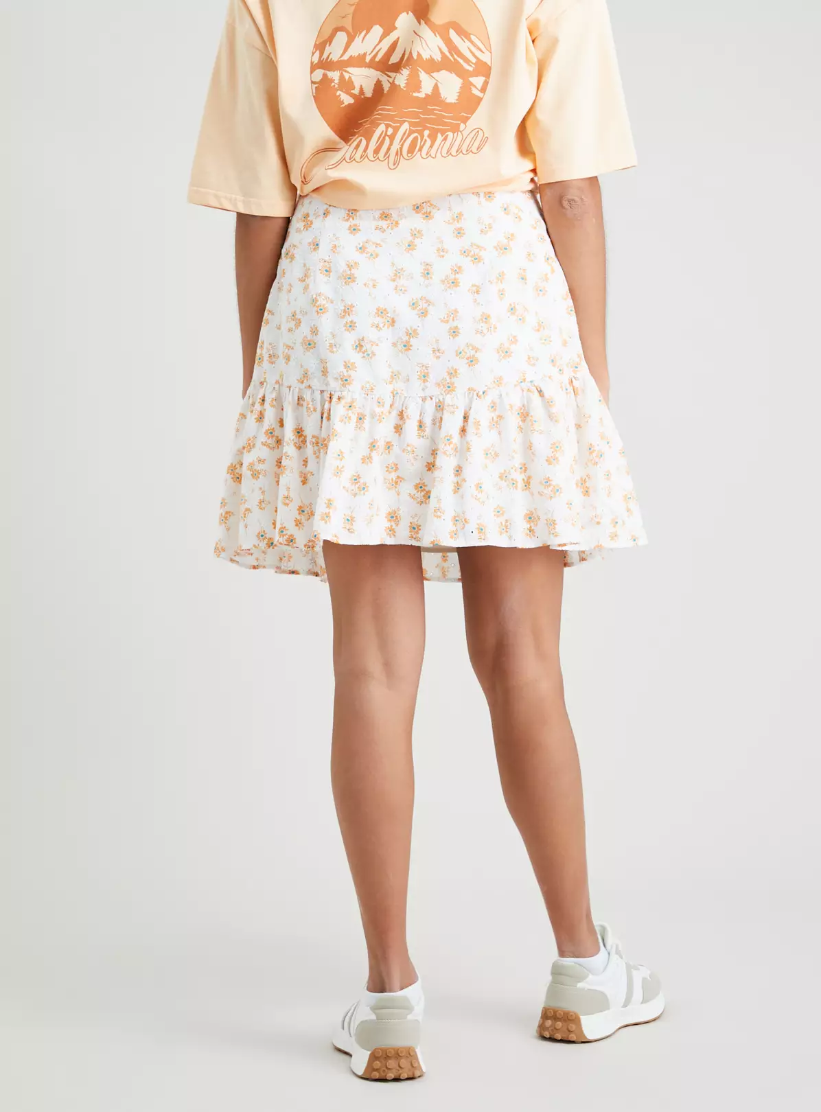 White & Orange Prairie Ruffle Skirt - 16 1 White & Orange Prairie Ruffle Skirt - 16