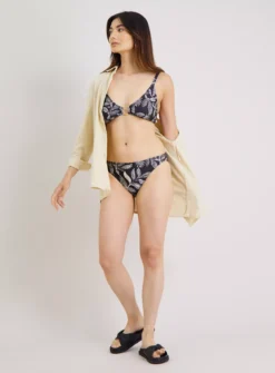 Mono Leaf Print Triangle Bikini Top 20 -Fit In Dress Sales tuc142165038 Black R Z002A 1