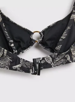 Mono Leaf Print Triangle Bikini Top 20 -Fit In Dress Sales tuc142165038 Black R Z005A 1