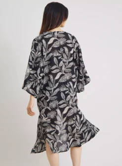 Mono Leaf Print Long Line Cover Up - XL 7 Mono Leaf Print Long Line Cover Up - XL -Fit In Dress Sales tuc142211461 Black R Z005A