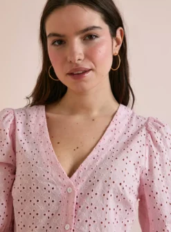 Everbelle Patched Broderie Top 12 7 Everbelle Patched Broderie Top 12 -Fit In Dress Sales tuc142226099 Lilac R Z002A