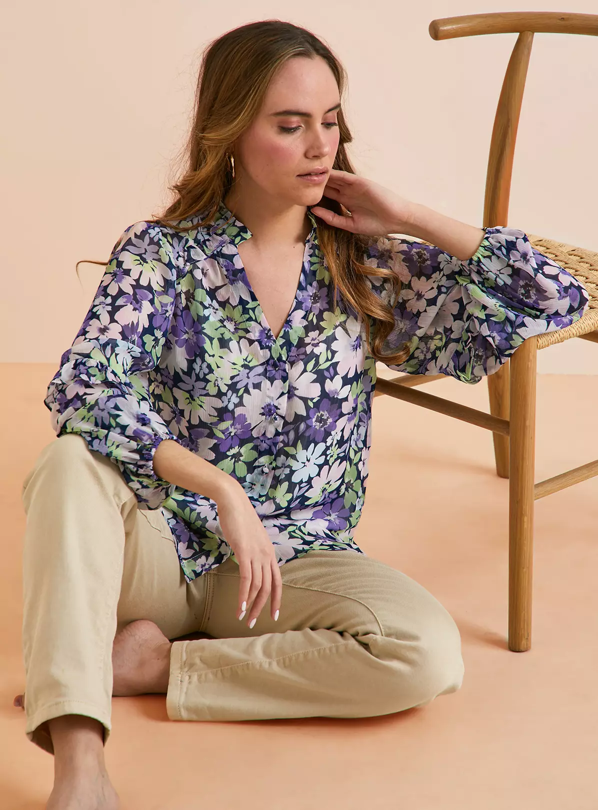 Everbelle Floral Bloom Chiffon Blouse - 18 4 Everbelle Floral Bloom Chiffon Blouse - 18 - Image 4