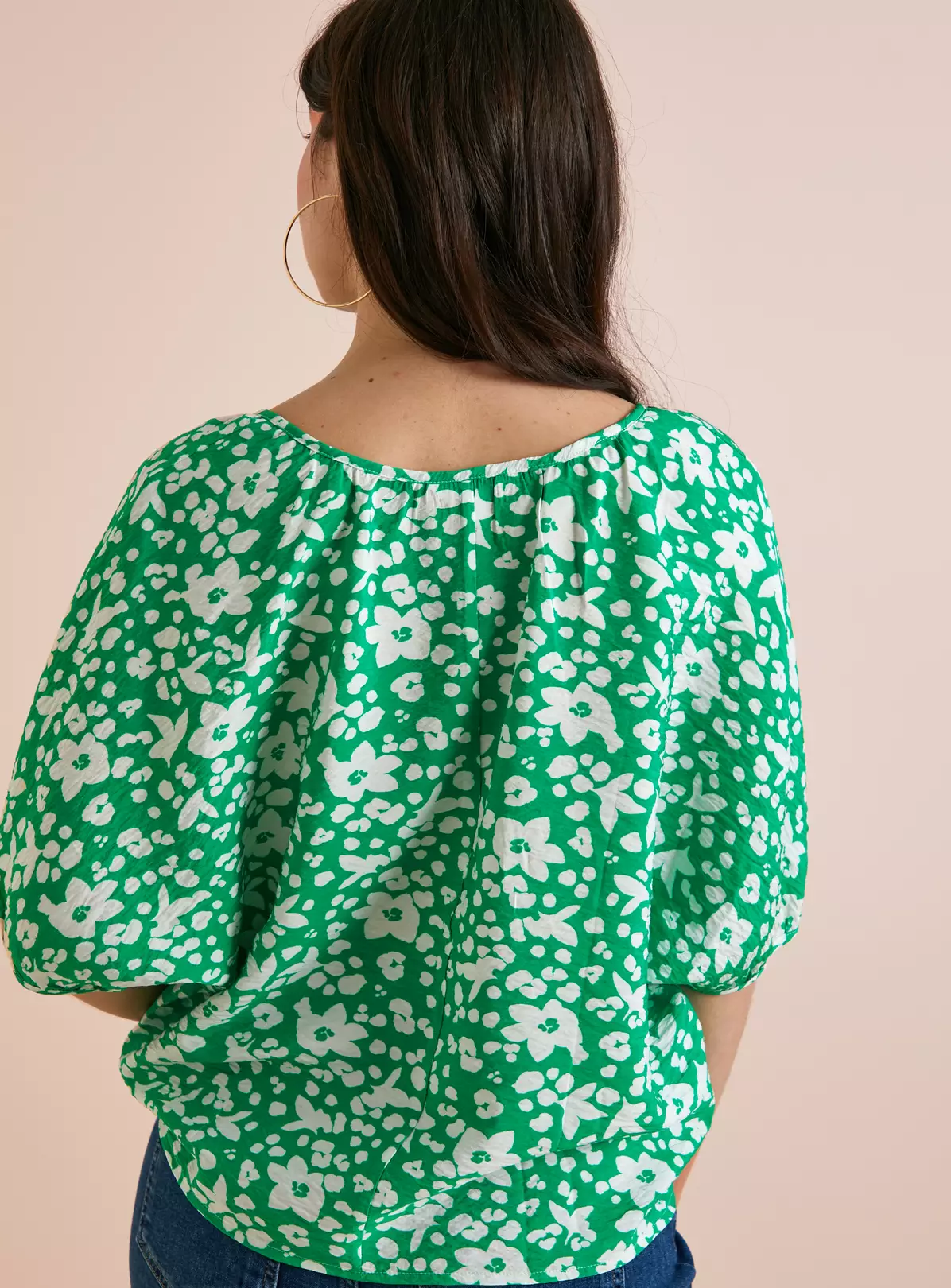 Everbelle Green Dotty Floral Relaxed Woven Top 12 4 Everbelle Green Dotty Floral Relaxed Woven Top 12 - Image 4