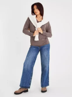 Brown V Neck Relaxed Fit Top 10 -Fit In Dress Sales tuc142574085 Brown R Z002A