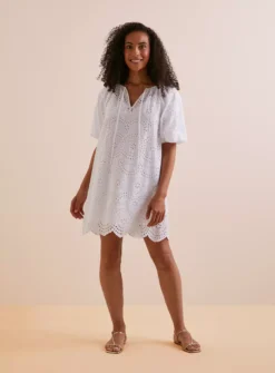 Everbelle White Broderie Mini Dress 18 7 Everbelle White Broderie Mini Dress 18 -Fit In Dress Sales tuc142750851 White R Z001A
