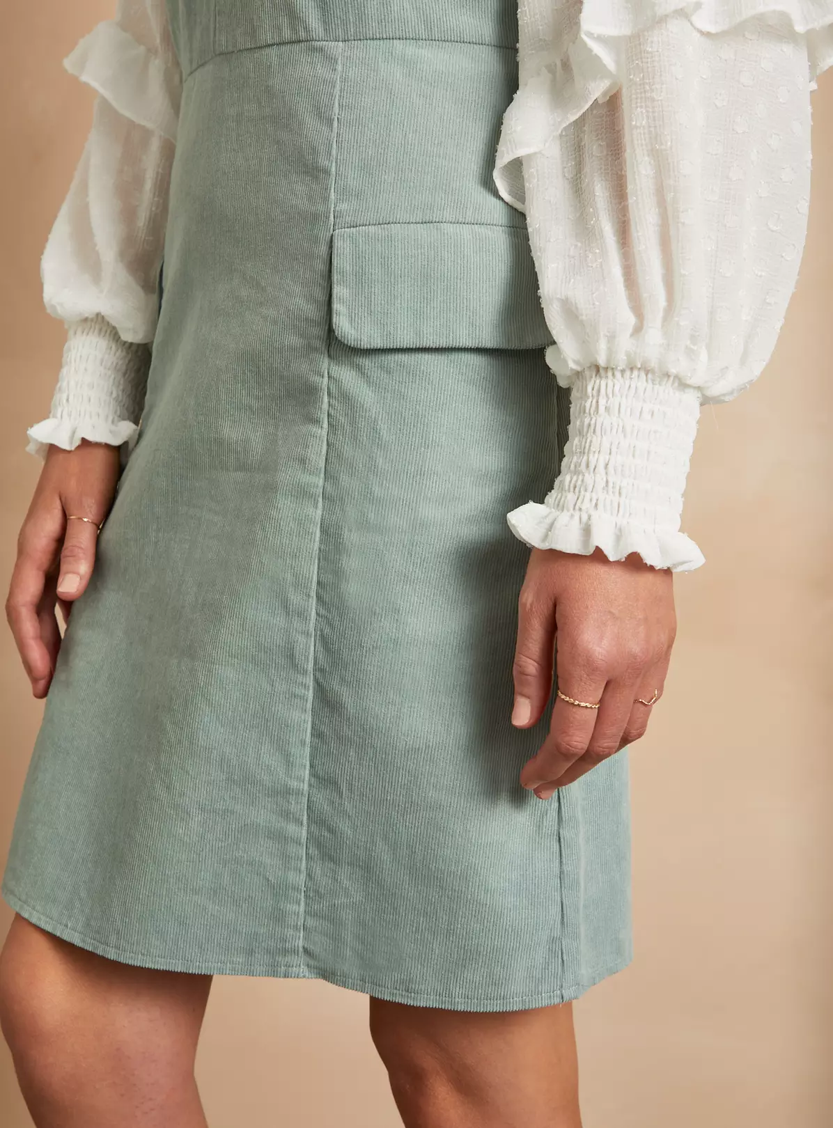 EVERBELLE Green Corduroy Pinny Mini Dress 8 1 EVERBELLE Green Corduroy Pinny Mini Dress 8