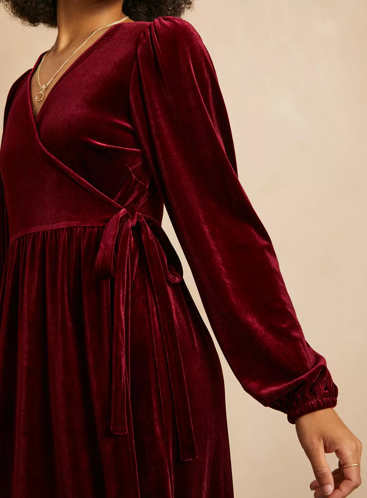 EVERBELLE Dark Red Velvet Wrap Dress 16 3 EVERBELLE Dark Red Velvet Wrap Dress 16 - Image 3