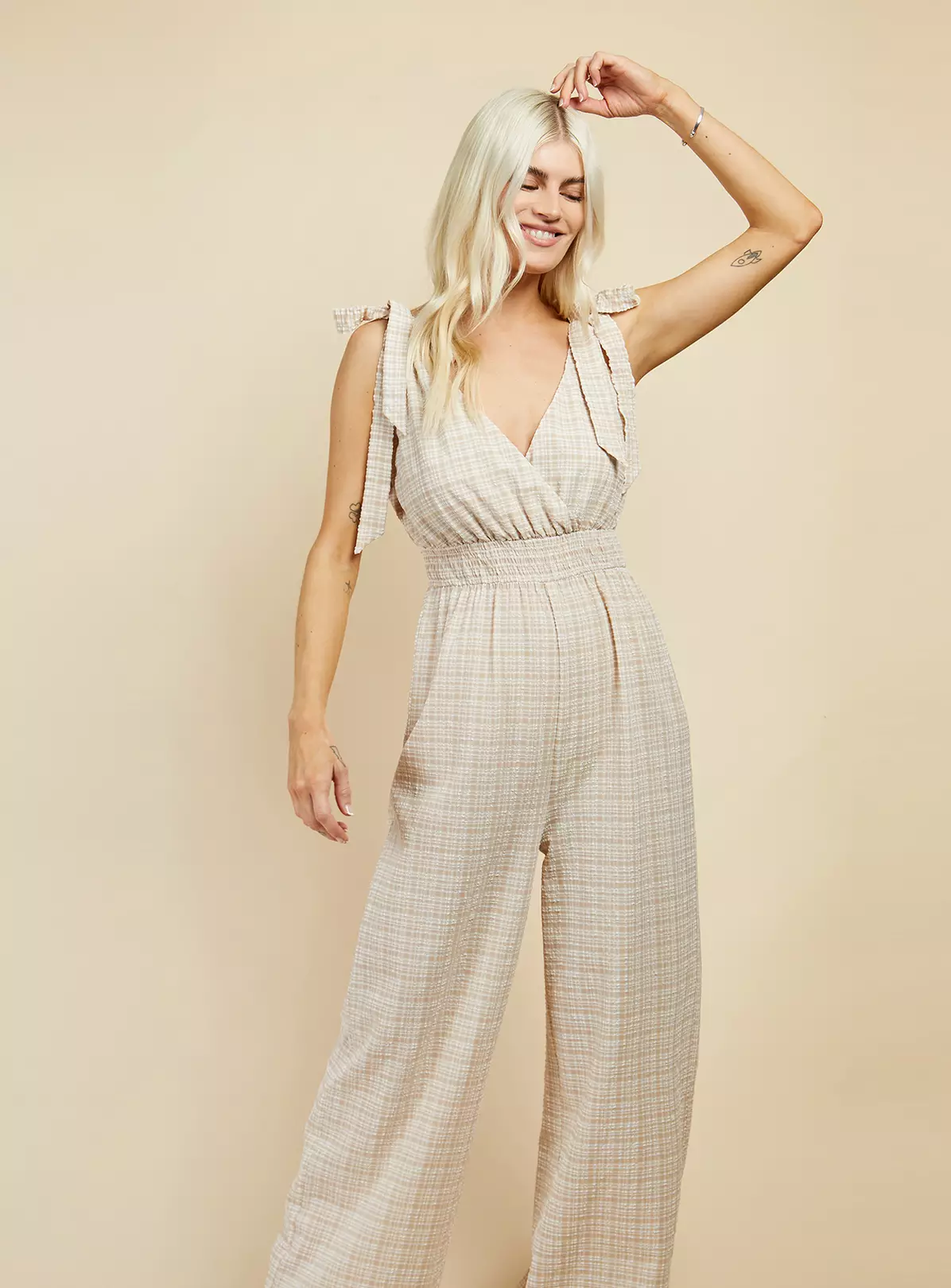 LITTLE MISTRESS Beige Check Jsuit 18 4 LITTLE MISTRESS Beige Check Jsuit 18 - Image 4