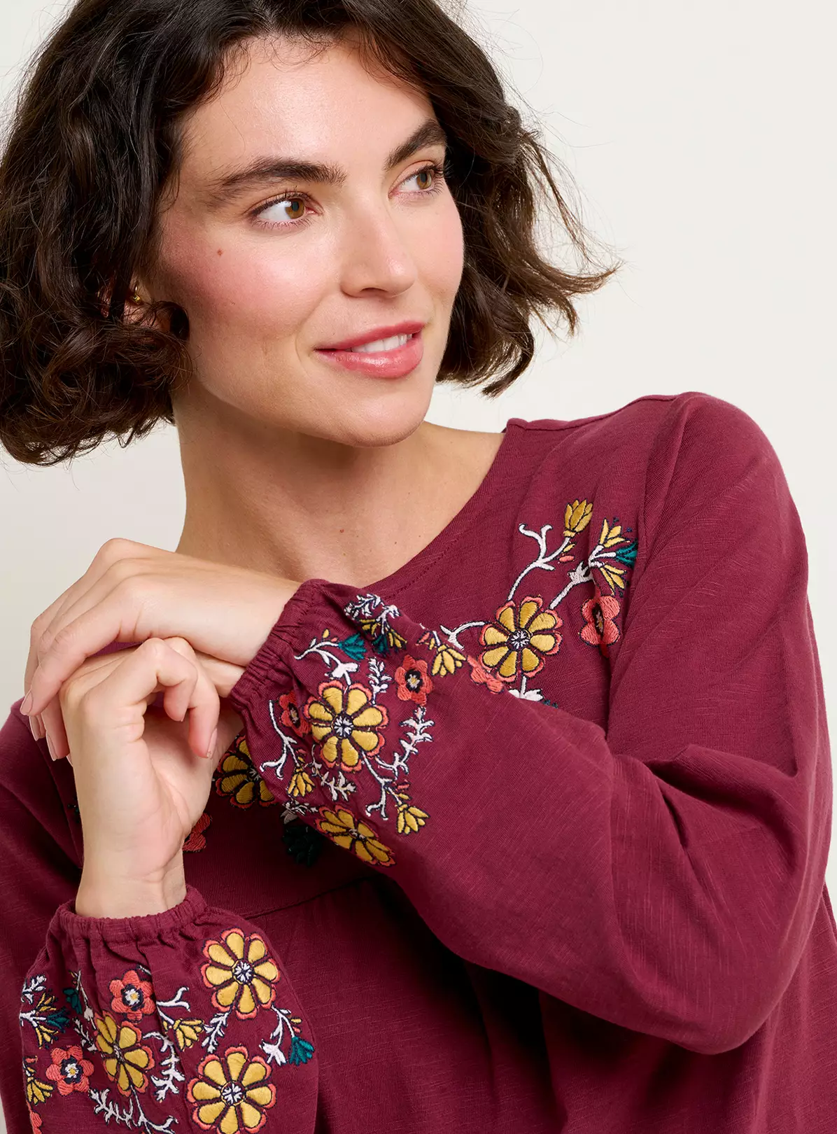 BRAKEBURN Folk Floral Embroidered Tee 18 2 BRAKEBURN Folk Floral Embroidered Tee 18 - Image 2