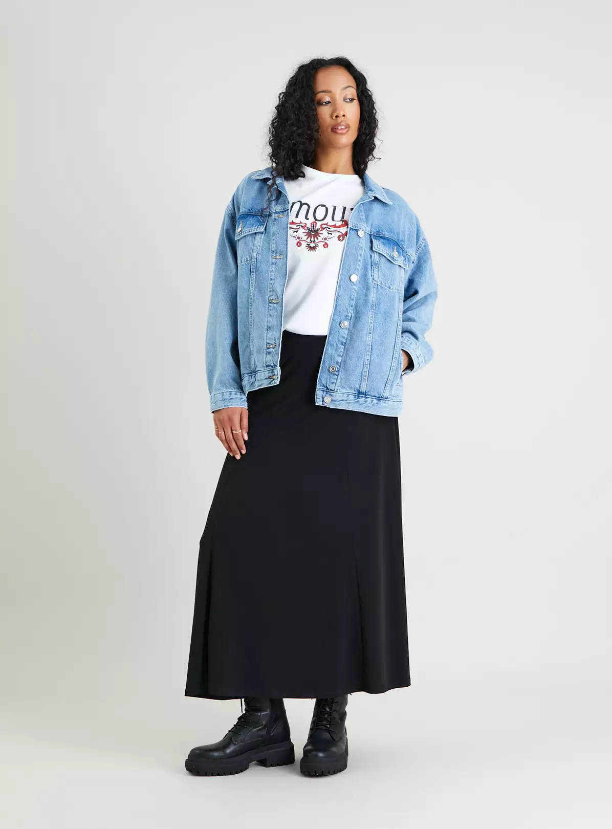 White Amour Slogan T-Shirt 22 4 White Amour Slogan T-Shirt 22 - Image 4