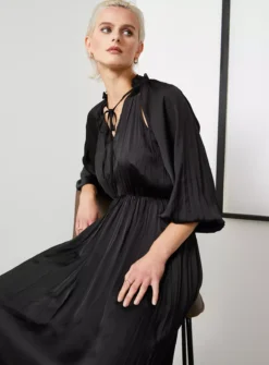 For All The Love Black Crushed Floaty Satin Tie Front Midaxi Dress 14 -Fit In Dress Sales tuc143286691 Black R Z004A