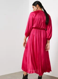 For All The Love Red Crushed Floaty Satin Tie Front Midaxi Dress 6 9 For All The Love Red Crushed Floaty Satin Tie Front Midaxi Dress 6 -Fit In Dress Sales tuc143286801 Red R Z004A