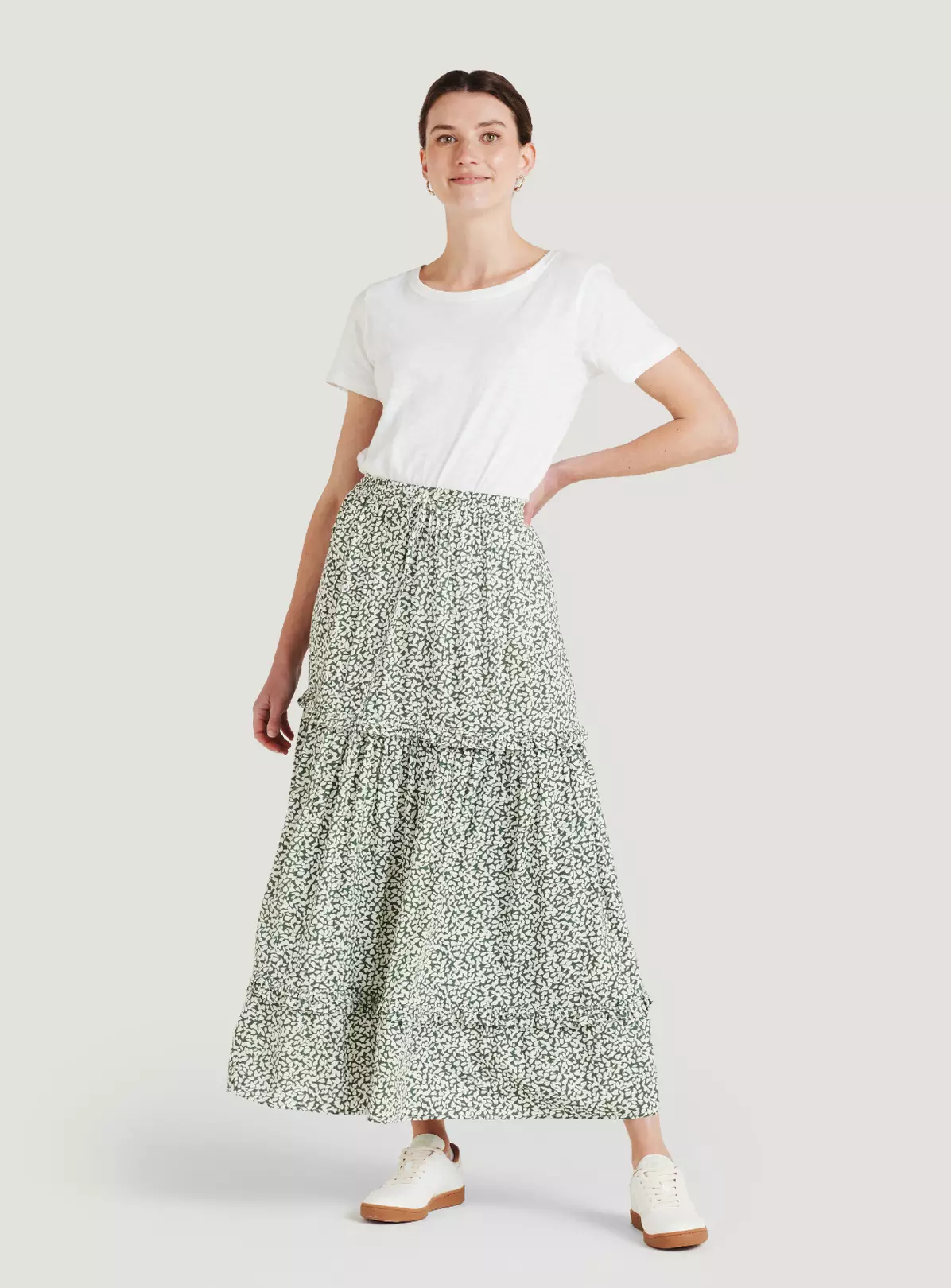 THOUGHT Mapel Lenzing EcoVero Tiered Maxi Skirt 6 3 THOUGHT Mapel Lenzing EcoVero Tiered Maxi Skirt 6 - Image 3