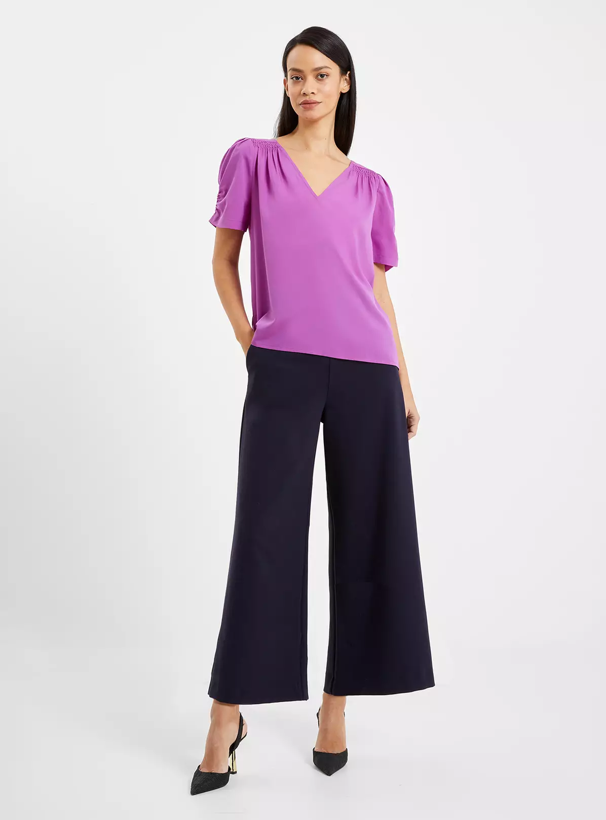 FRENCH CONNECTION Crepe Light V Neck Top S 3 FRENCH CONNECTION Crepe Light V Neck Top S - Image 3