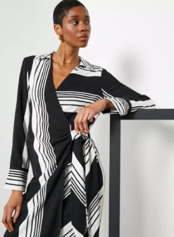 For All The Love Stripe Printed Tie Wrap Midi Dress 14 11 For All The Love Stripe Printed Tie Wrap Midi Dress 14 -Fit In Dress Sales tuc143579312 Multi20Coloured R Z003A
