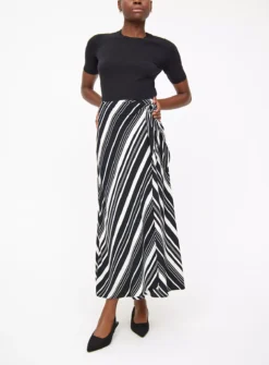 Monochrome Stripe Midaxi Wrap Skirt10 7 Monochrome Stripe Midaxi Wrap Skirt10 -Fit In Dress Sales tuc143638010 Mono R Z001A