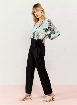 EVERBELLE Patched Print Tie Wrap Top 6
