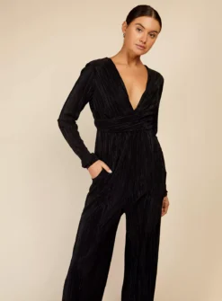 VOGUE WILLIAMS Black Plisse Jsuit 16 11 VOGUE WILLIAMS Black Plisse Jsuit 16 -Fit In Dress Sales tuc143731821 Black R Z002A