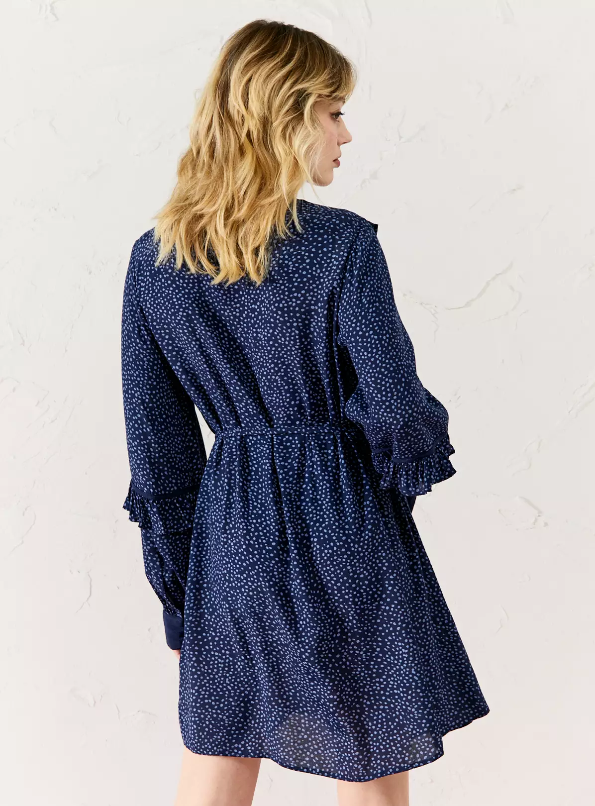 EVERBELLE Contrast Binding Frill Detail Mini Dress 22 1 EVERBELLE Contrast Binding Frill Detail Mini Dress 22