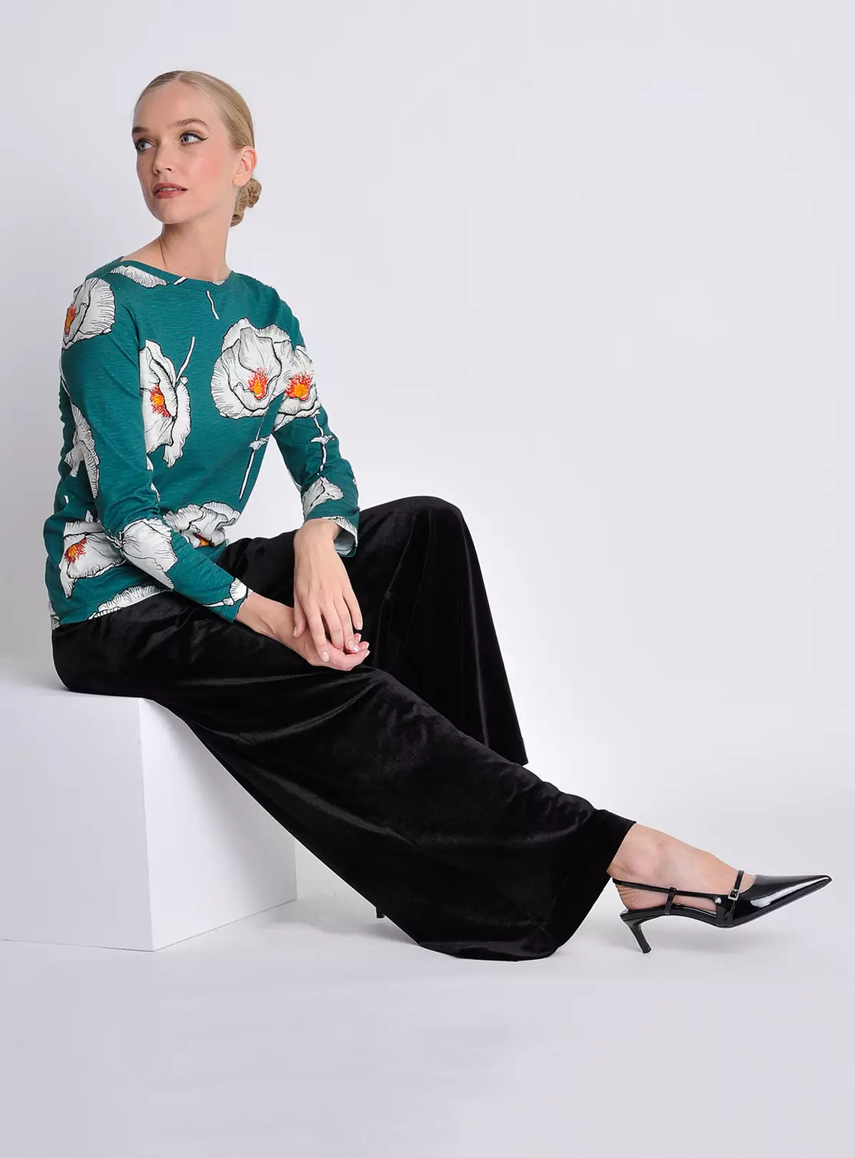 BURGS Carey Long Sleeve Jersey Top 16 5 BURGS Carey Long Sleeve Jersey Top 16 - Image 5