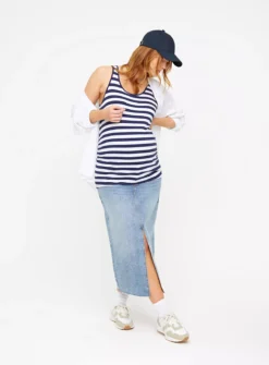 MATERNITY Navy & Stripe Vest Top 2 Pack 12 8 MATERNITY Navy & Stripe Vest Top 2 Pack 12 -Fit In Dress Sales tuc143838011 Multi20Coloured R Z003A