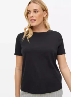 Black Everyday Regular Fit T-Shirt12