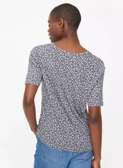 Grey Floral Print Relaxed T-Shirt 18