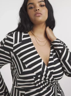 SIMPLY BE Black Supersoft Wrap Midi Dress 22 -Fit In Dress Sales tuc144028061 Black R Z004A