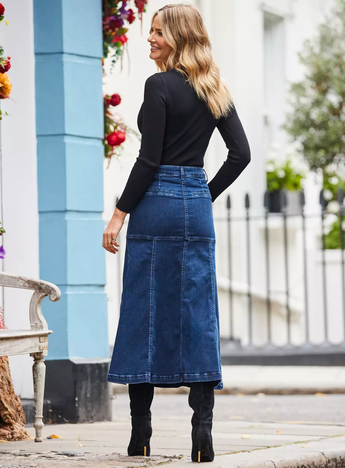 SOSANDAR Panelled Skirt With Fullness 8 3 SOSANDAR Panelled Skirt With Fullness 8 - Image 3