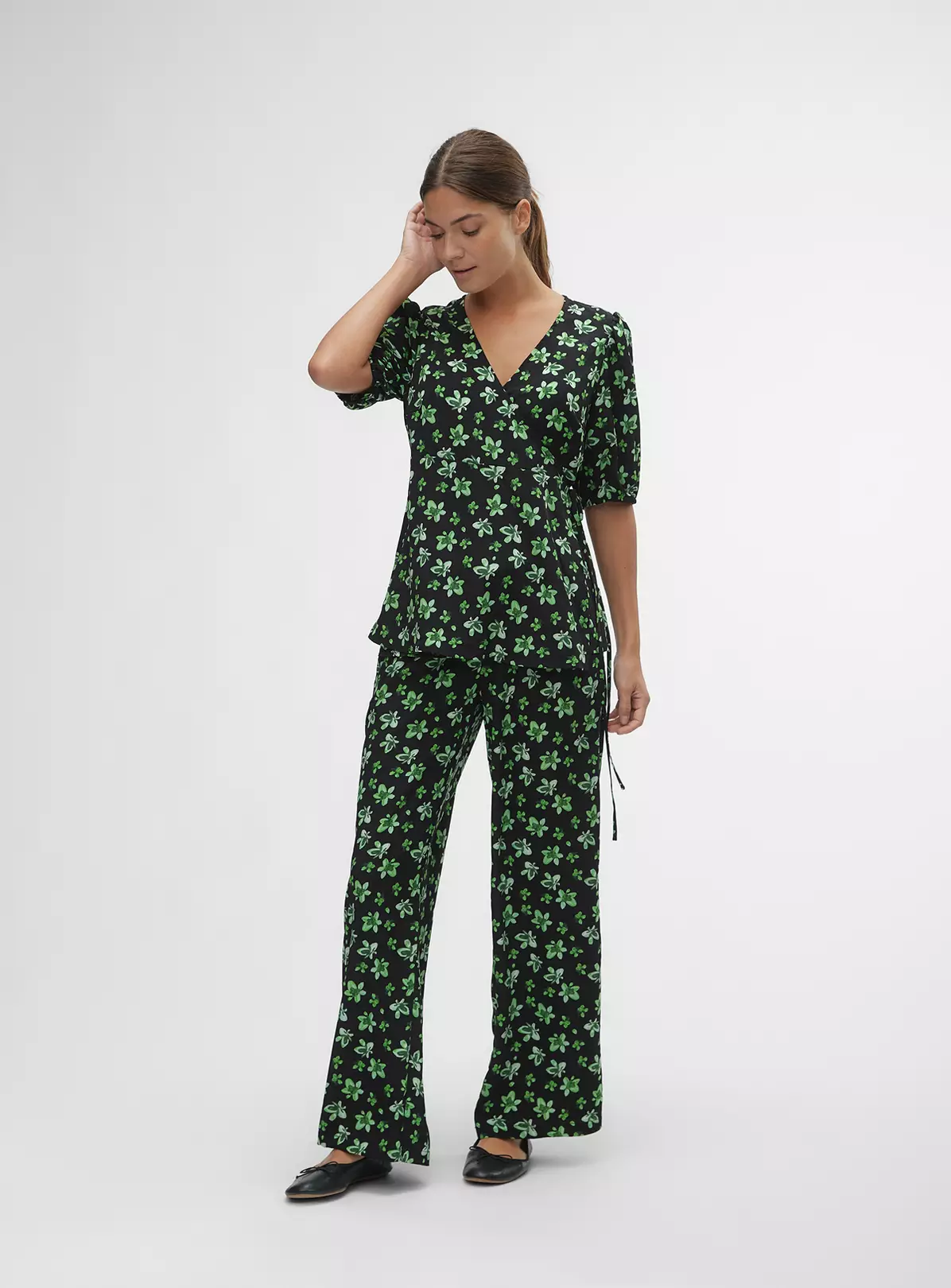 MAMALICIOUS Ellinor Tess Woven Top XXL 4 MAMALICIOUS Ellinor Tess Woven Top XXL - Image 4