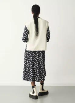 FINERY Ava Knitted Vest 20 6 FINERY Ava Knitted Vest 20 -Fit In Dress Sales tuc144050015 White R Z002A 1