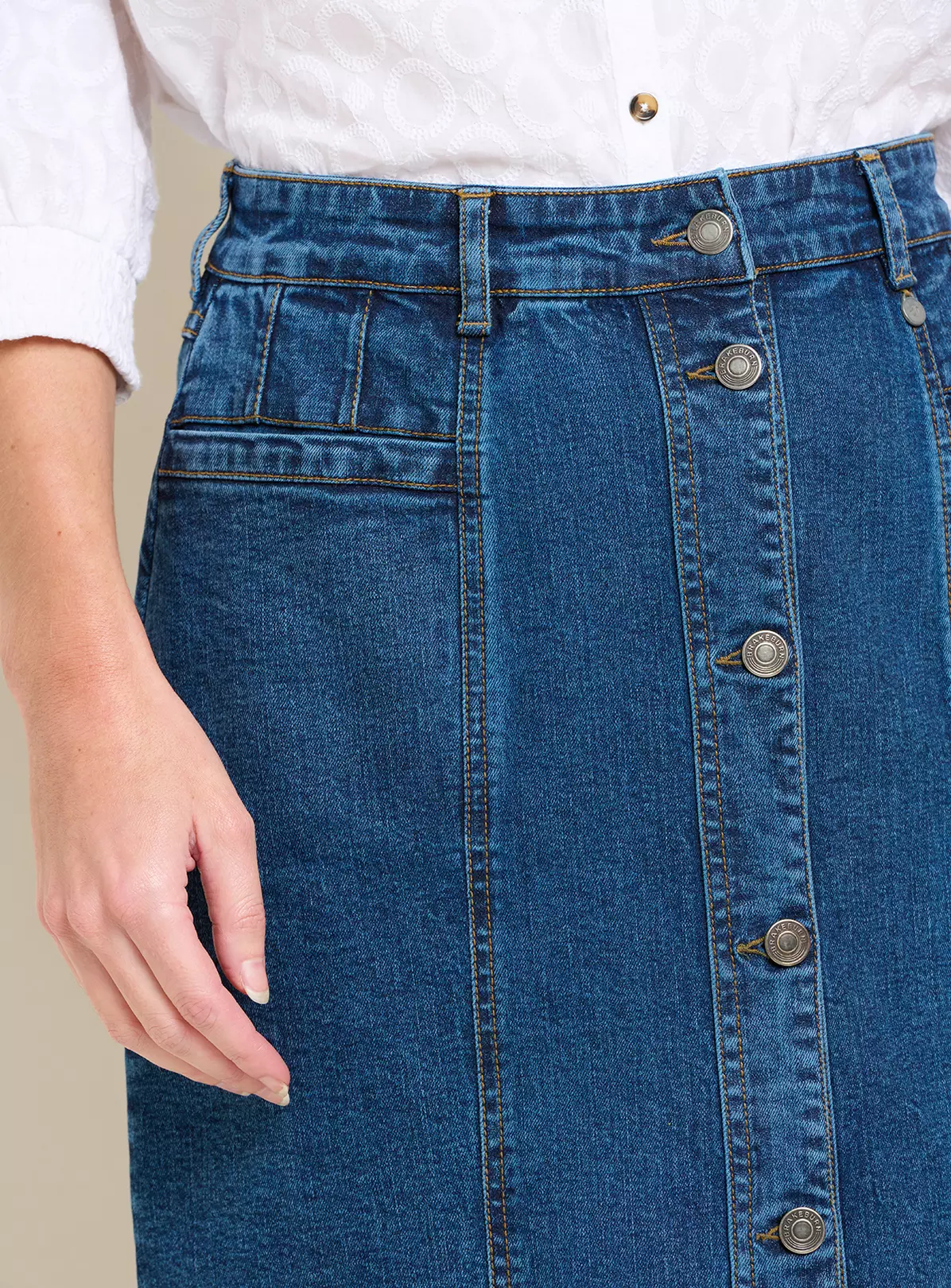 BRAKEBURN Button Front Denim Midi Skirt 18 4 BRAKEBURN Button Front Denim Midi Skirt 18 - Image 4