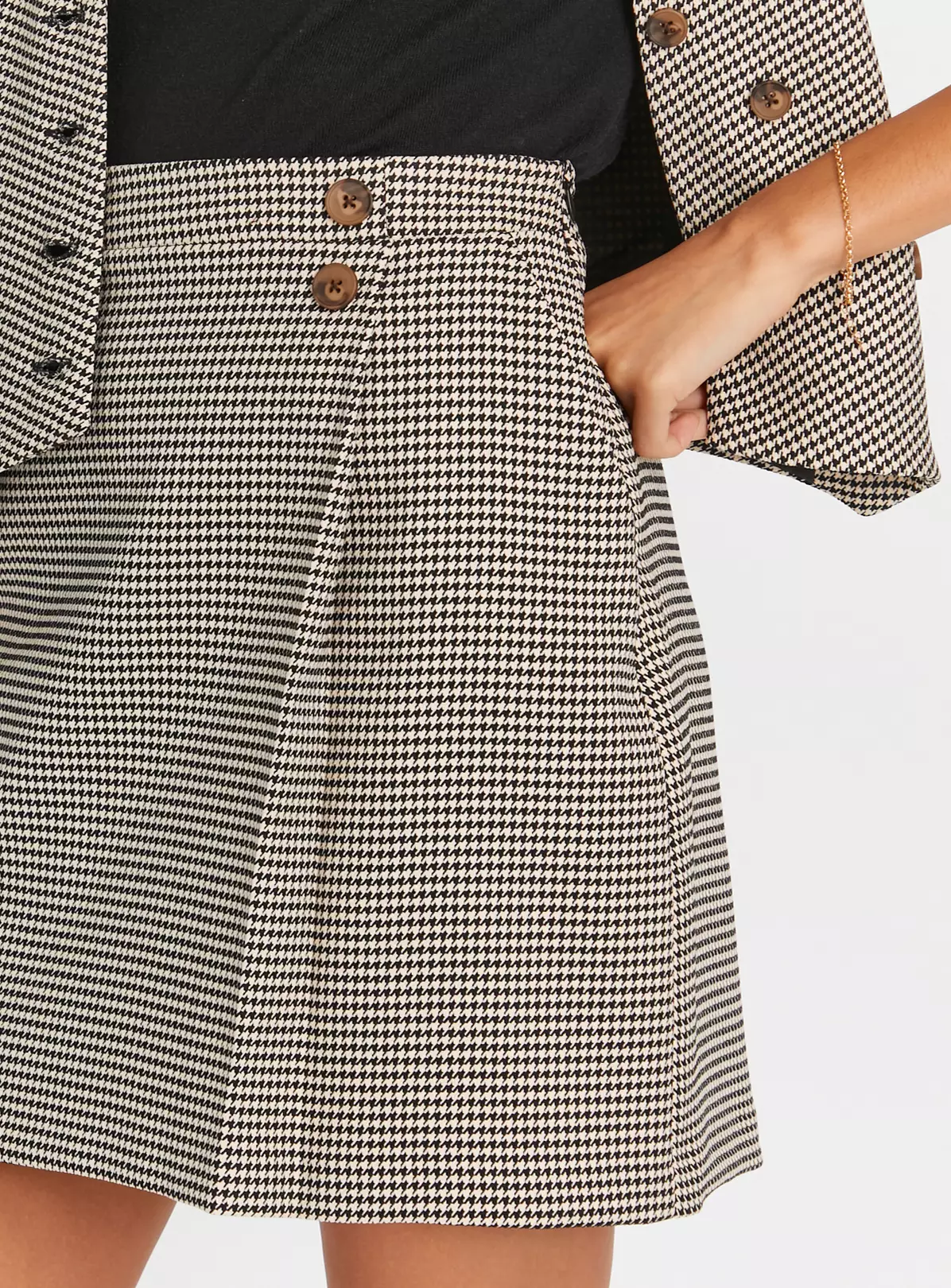 Monochrome Dogtooth Mini Skirt16 4 Monochrome Dogtooth Mini Skirt16 - Image 4