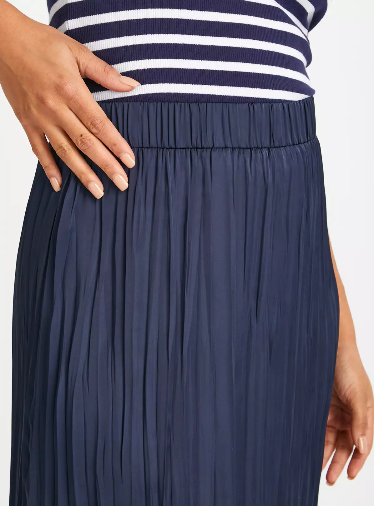 Navy Pleated Satin Midaxi Skirt 16 3 Navy Pleated Satin Midaxi Skirt 16 - Image 3