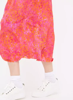 Bright Pink Leopard Print Column Skirt18