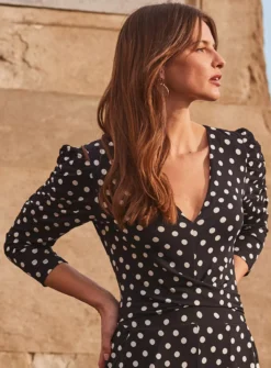 SOSANDAR Black White Spot V Neck Jumpsuit 18